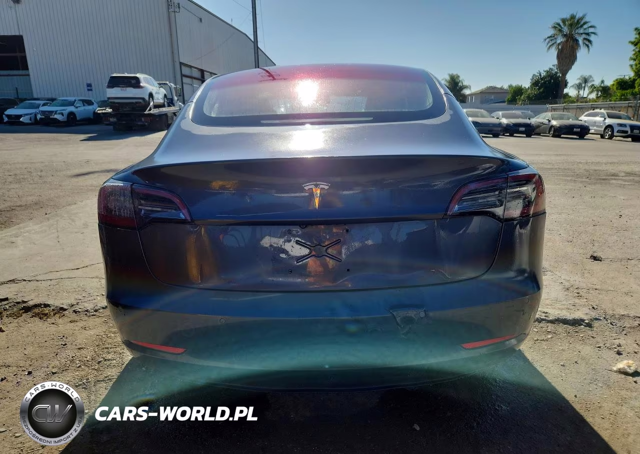 2018 Tesla Model 3 VIN:5YJ3E1EA5JF006840 - 6