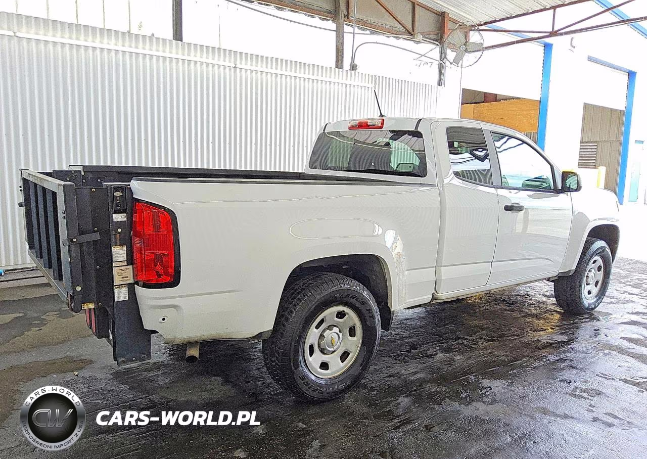 2015 Chevrolet Colorado VIN:1GCHSAEA1F1267672 - 3