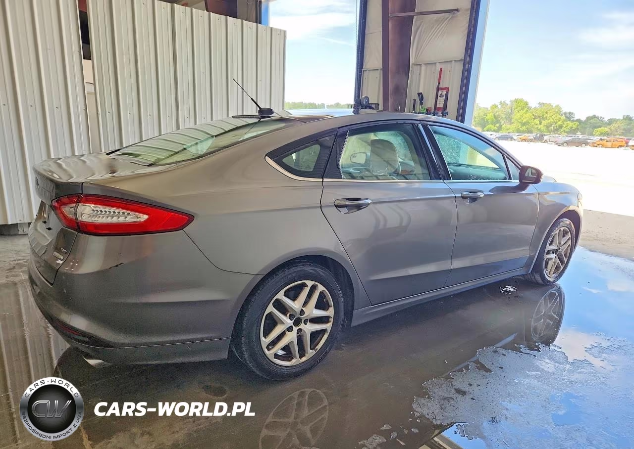 2014 Ford Fusion Se VIN:3FA6P0HDXER365800 - 3