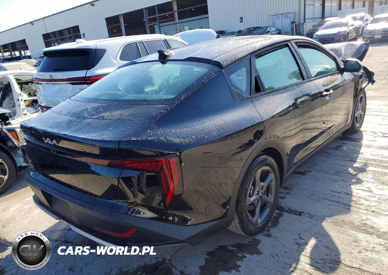 2026 Kia K4 Lxs VIN:3KPFT4DE8TE336795 - 3