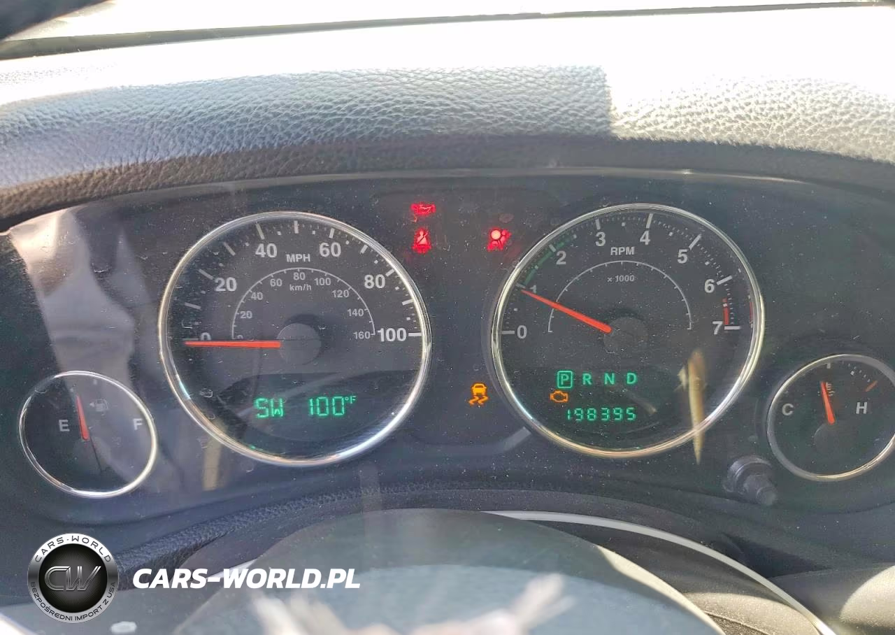 2014 Jeep Wrangler Unlimited Sport VIN:1C4HJWDGXEL220861 - 9