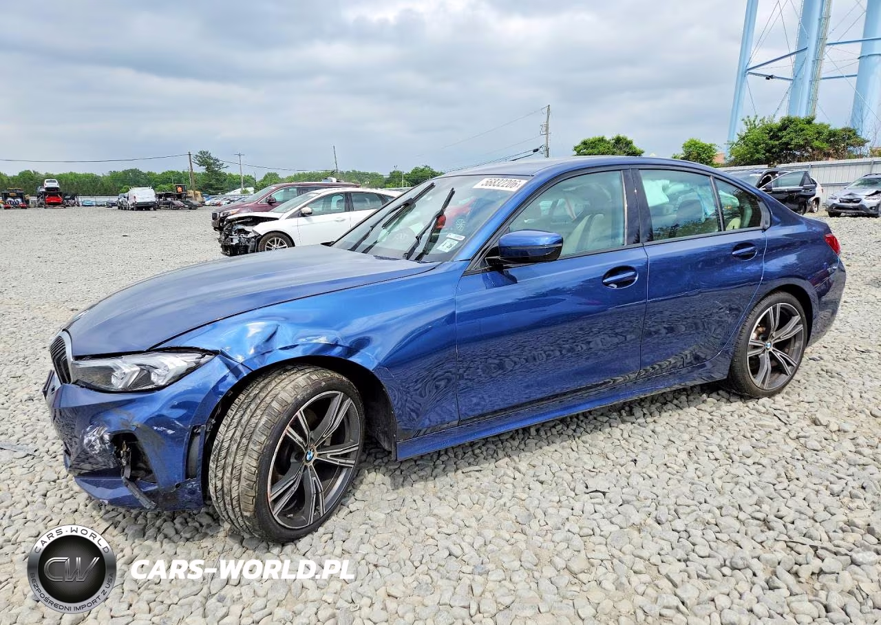 2023 BMW 330Xi – zdjęcie 1 z 12
