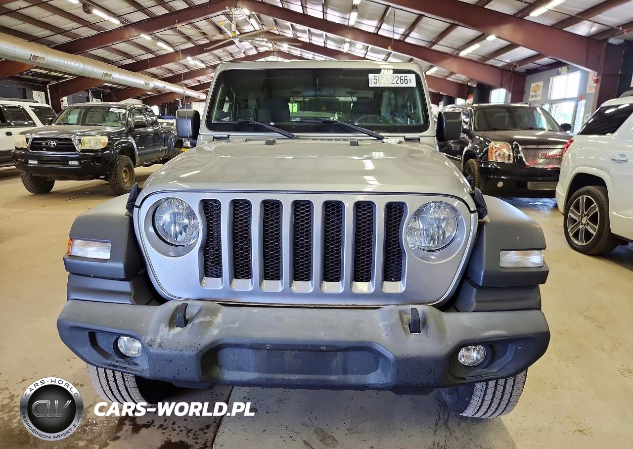 2019 Jeep Wrangler Sport VIN:1C4GJXAG6KW518405 - 5