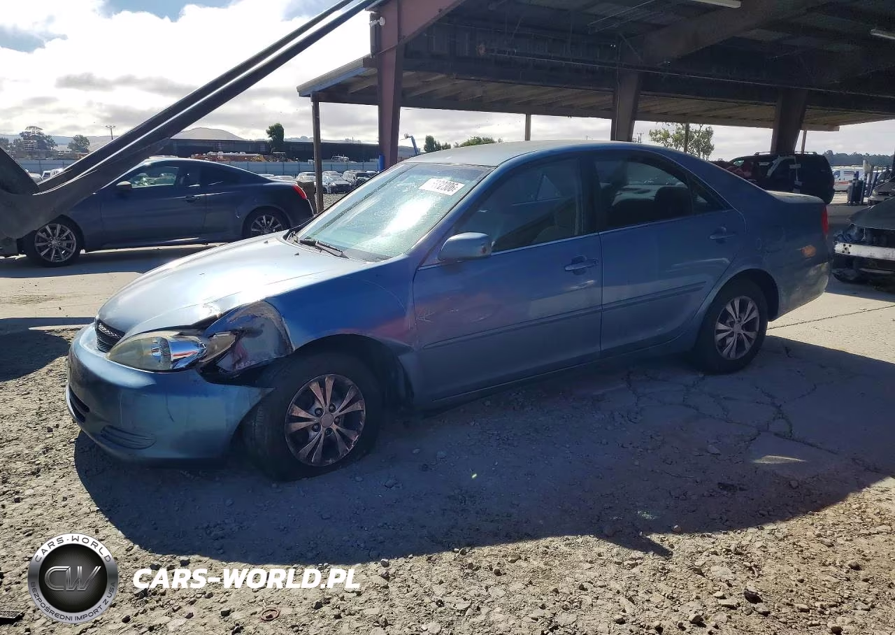 2004 Toyota Camry Le V6