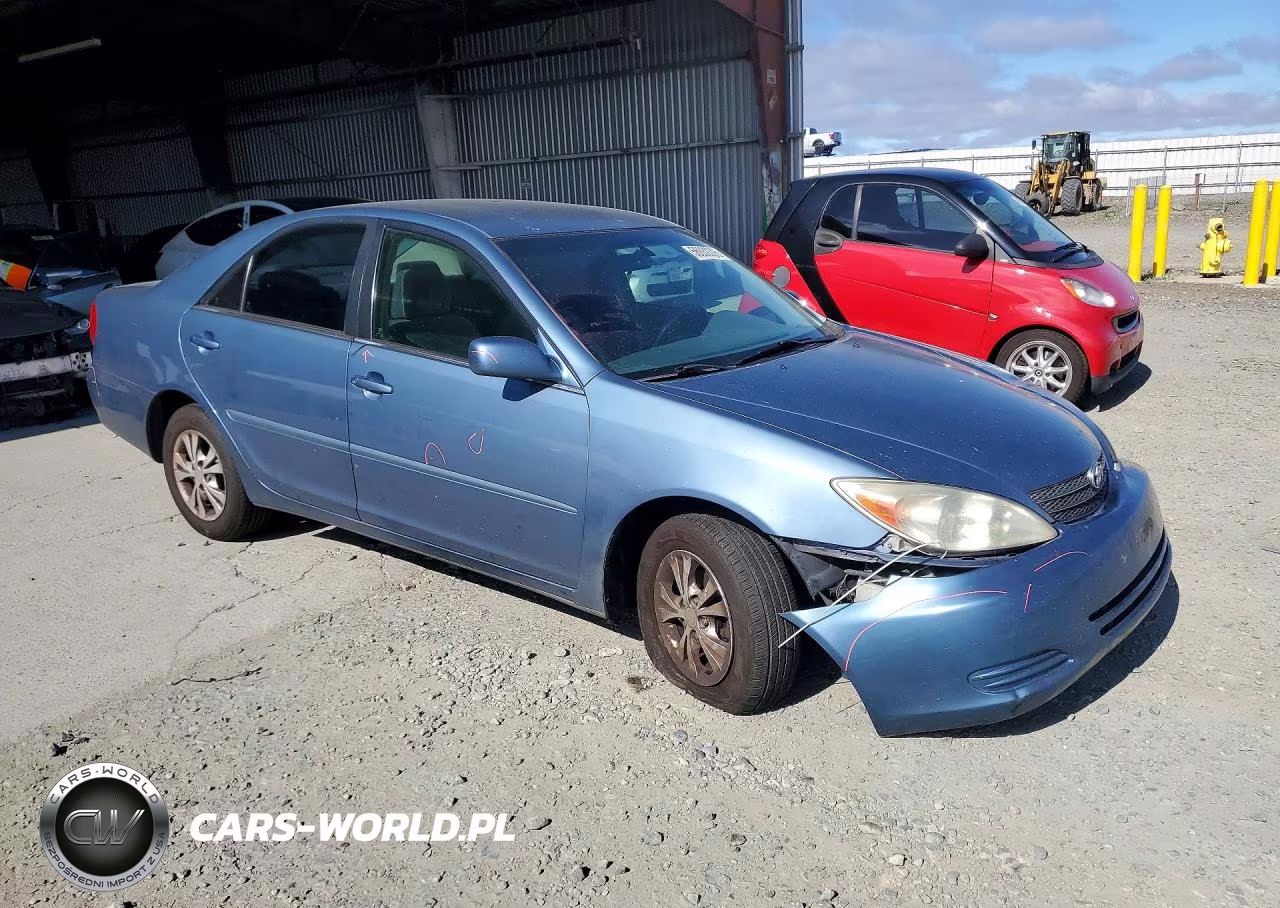 2004 Toyota Camry Le V6 VIN:4T1BF32K94U586473 - 4
