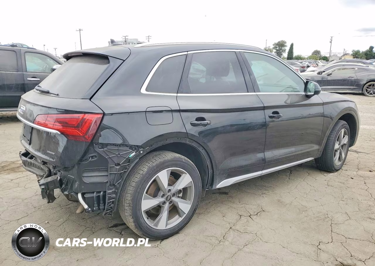 2023 Audi Q5 Premium 40 VIN:WA1ABAFY6P2115793 - 3
