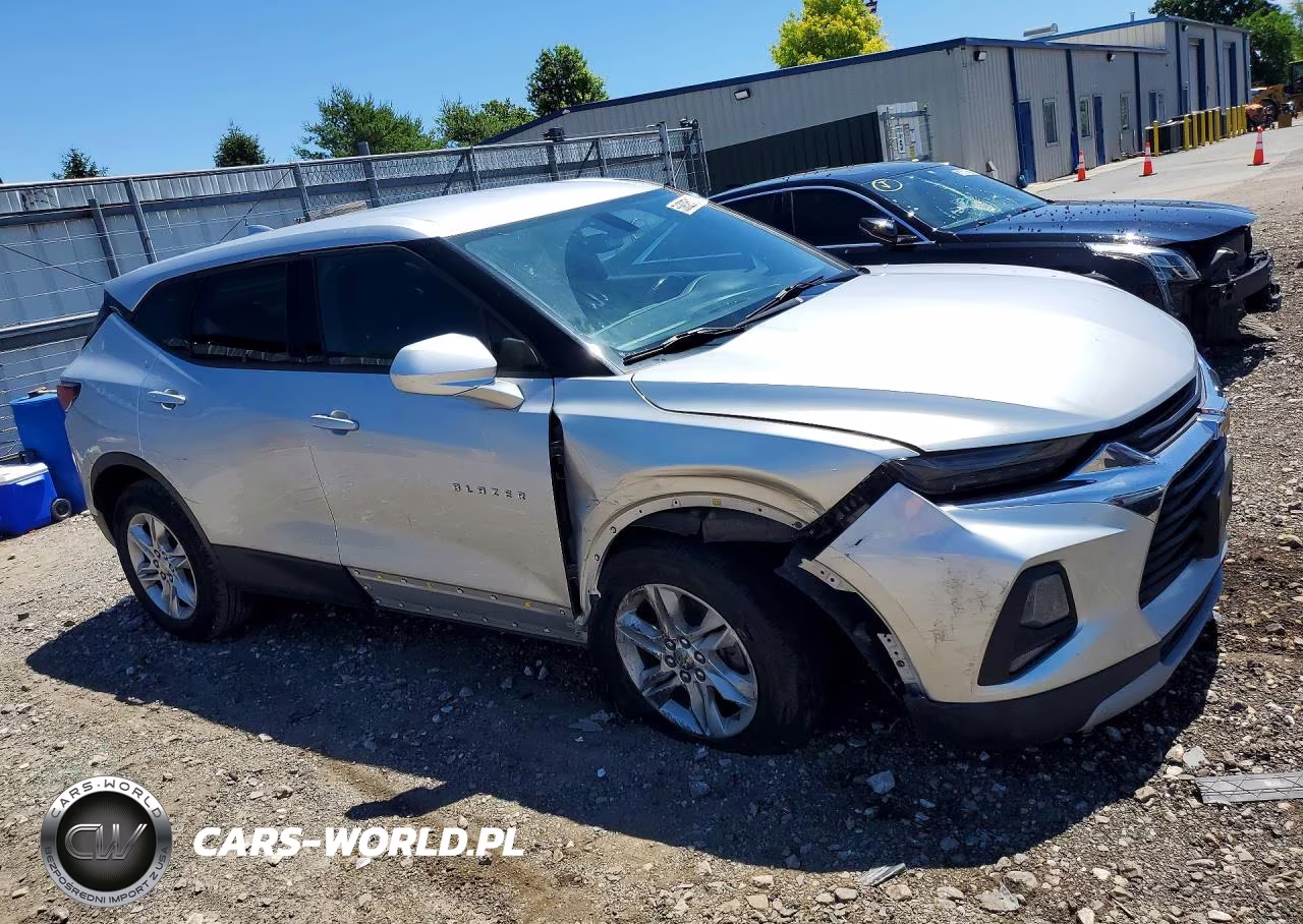 2020 Chevrolet Blazer 2Lt VIN:3GNKBHRS1LS582801 - 4