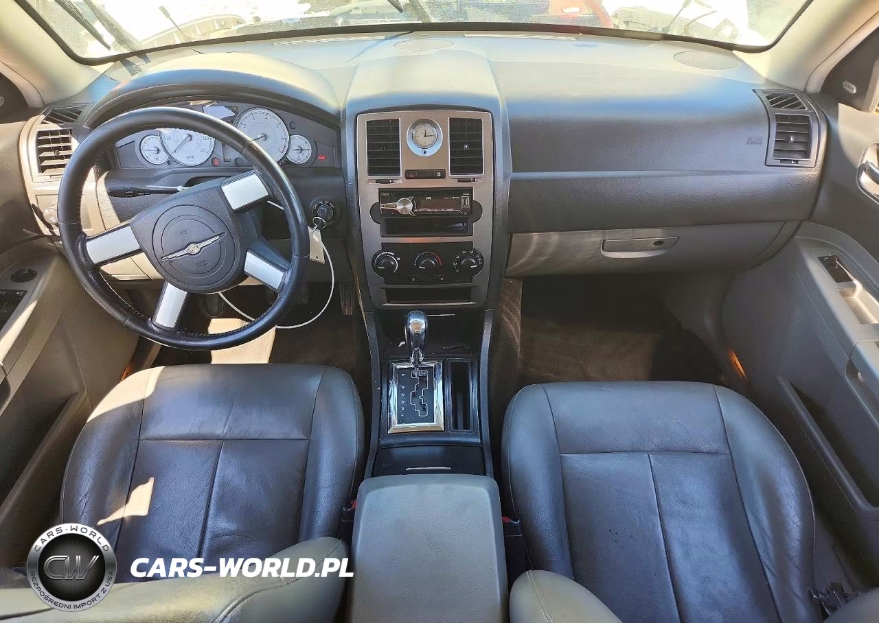 2005 Chrysler 300 Touring VIN:2C3AA53G85H597736 - 8