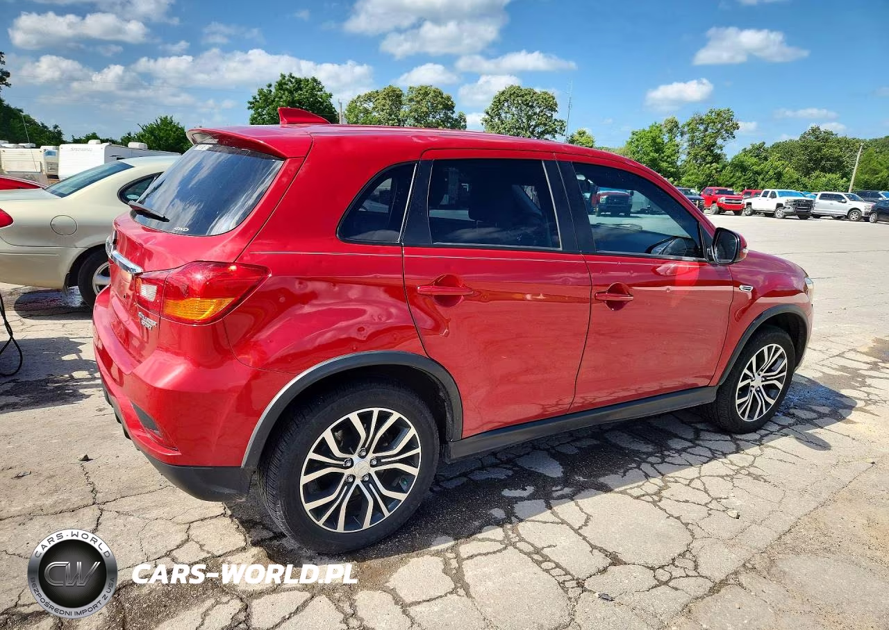2018 Mitsubishi Outlander Sport Es VIN:JA4AR3AU3JZ013474 - 3