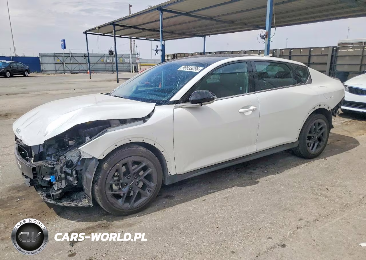 2025 Kia K4 Gt-Line Turbo