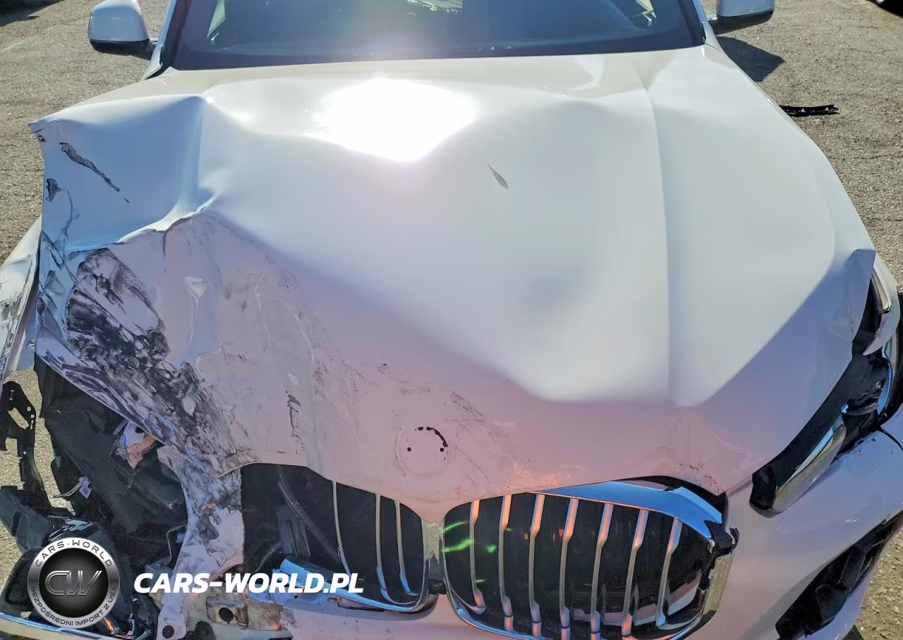 2022 BMW X5 xDrive45E VIN:5UXTA6C03N9M52227 - 12