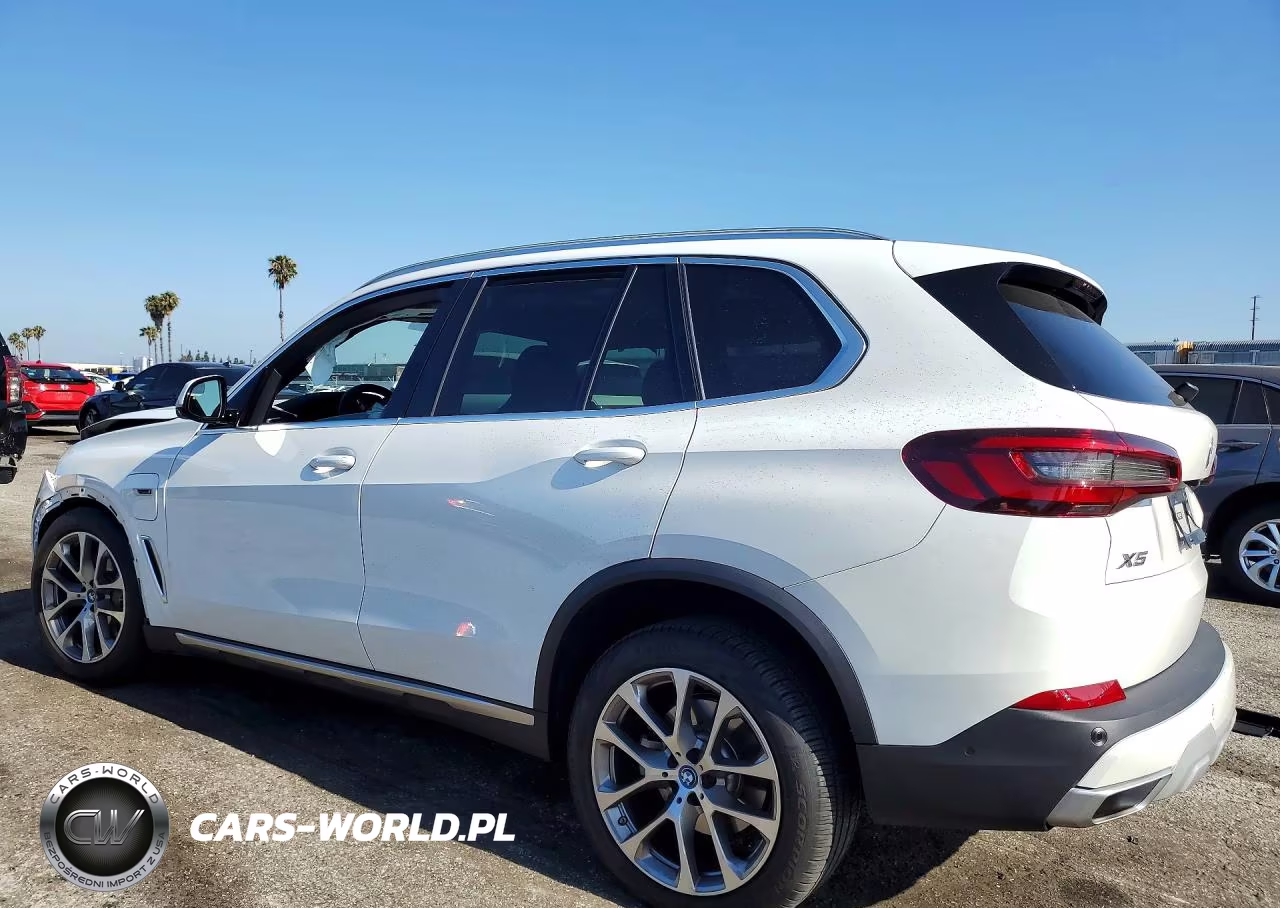 2022 BMW X5 xDrive45E VIN:5UXTA6C03N9M52227 - 2