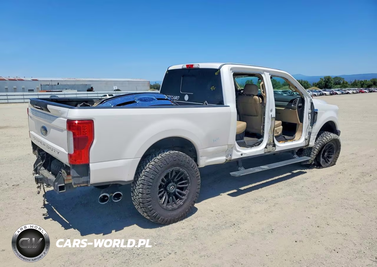2017 Ford F250 Super Duty VIN:1FT7W2BT9HEF16873 - 3