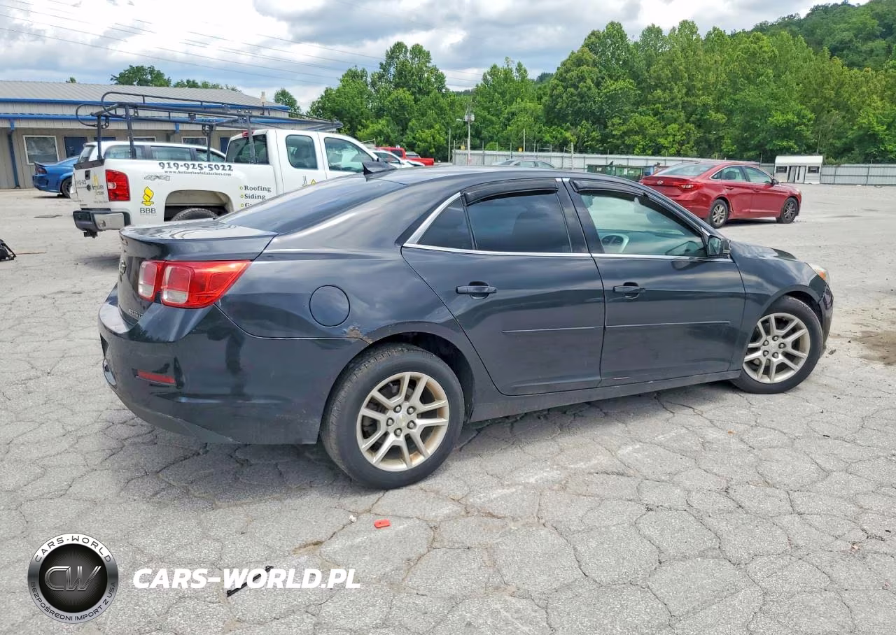 2015 Chevrolet Malibu 1Lt VIN:1G11C5SL3FF239802 - 3