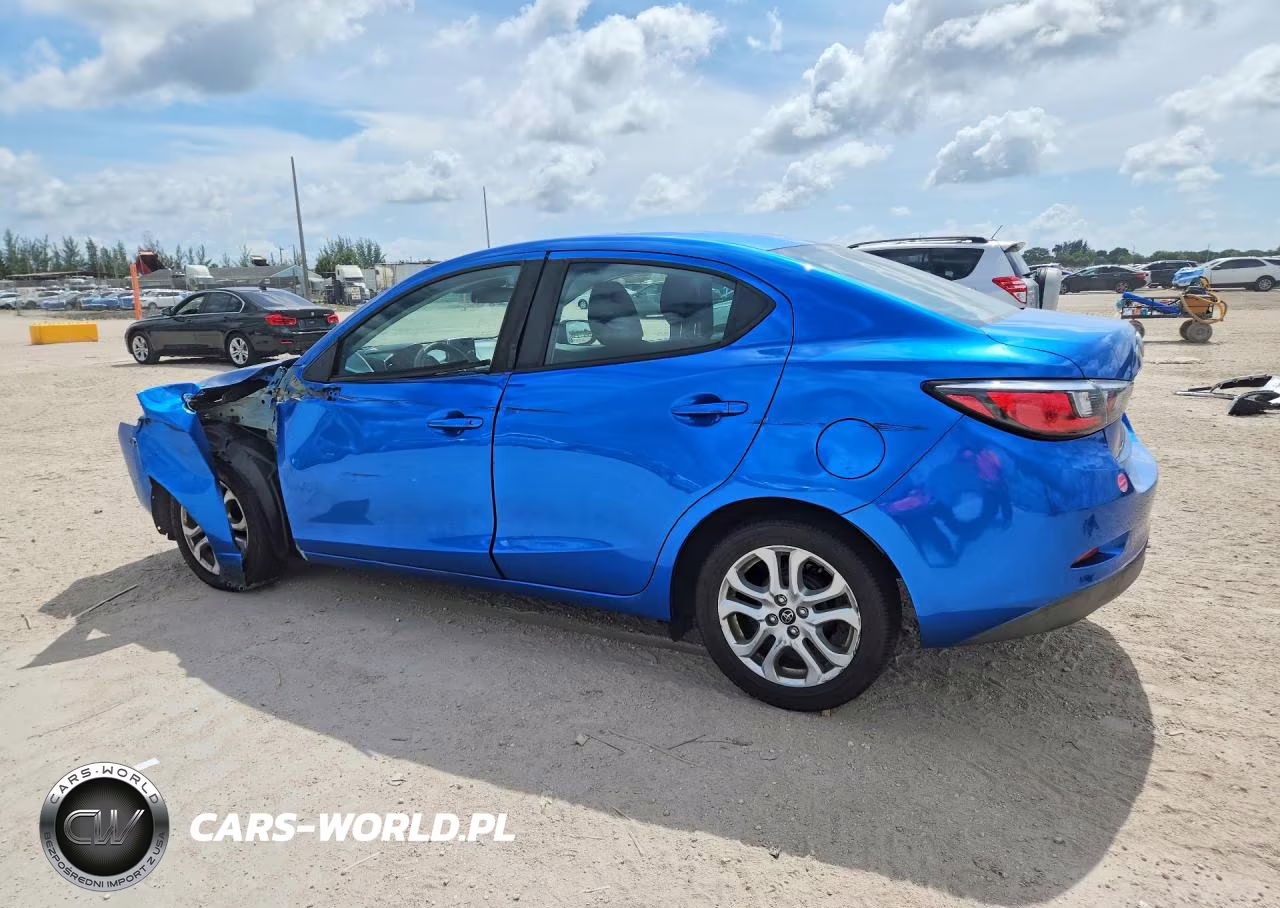 2018 Toyota Yaris Ia Base VIN:3MYDLBYV9JY305140 - 2