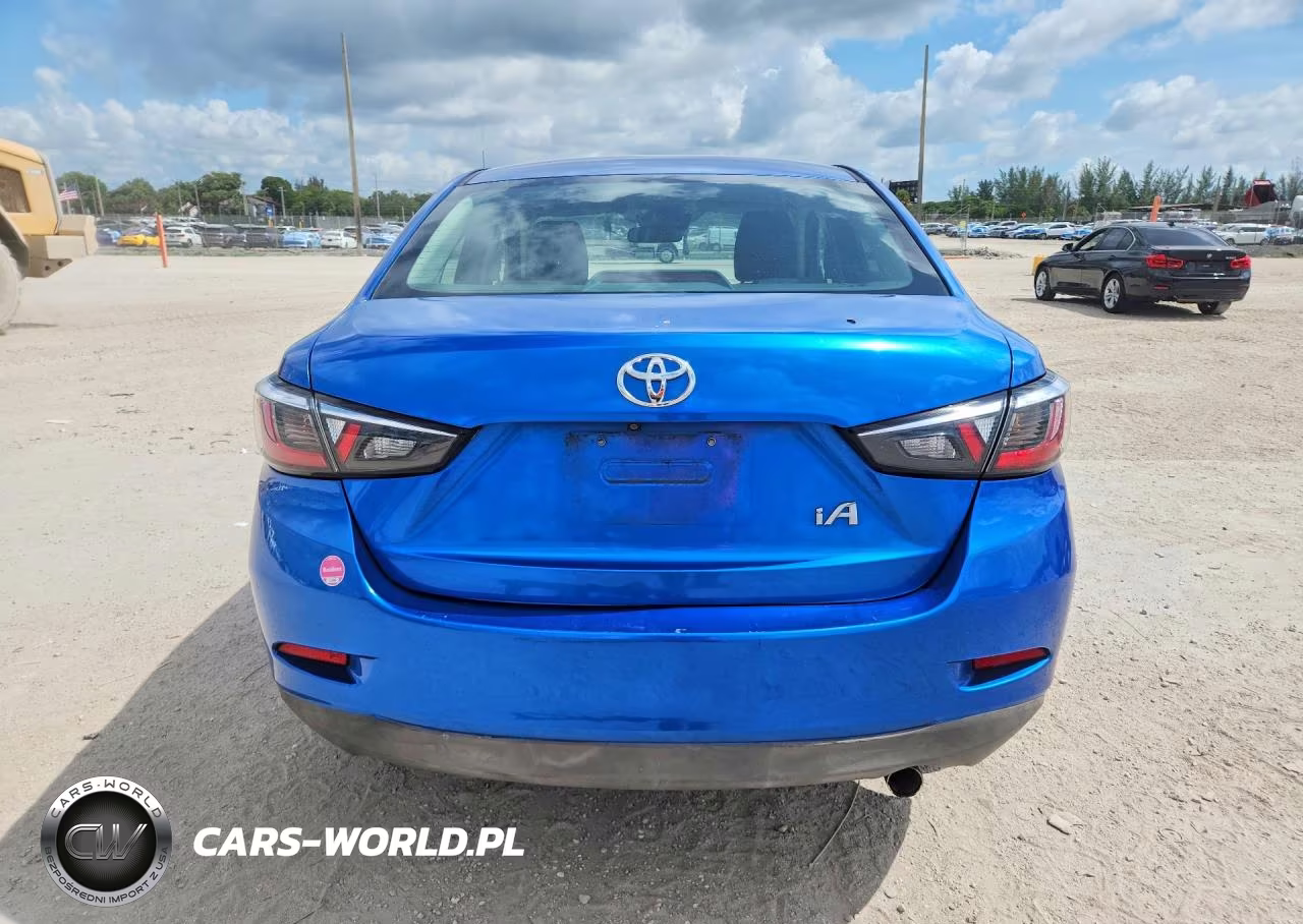 2018 Toyota Yaris Ia Base VIN:3MYDLBYV9JY305140 - 6