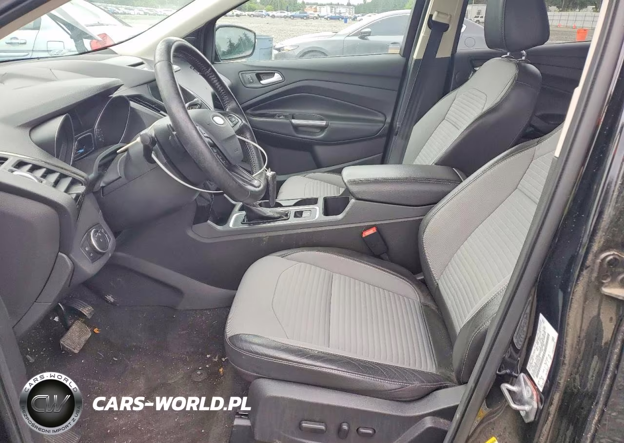 2017 Ford Escape Titanium VIN:1FMCU9JD8HUD54405 - 7