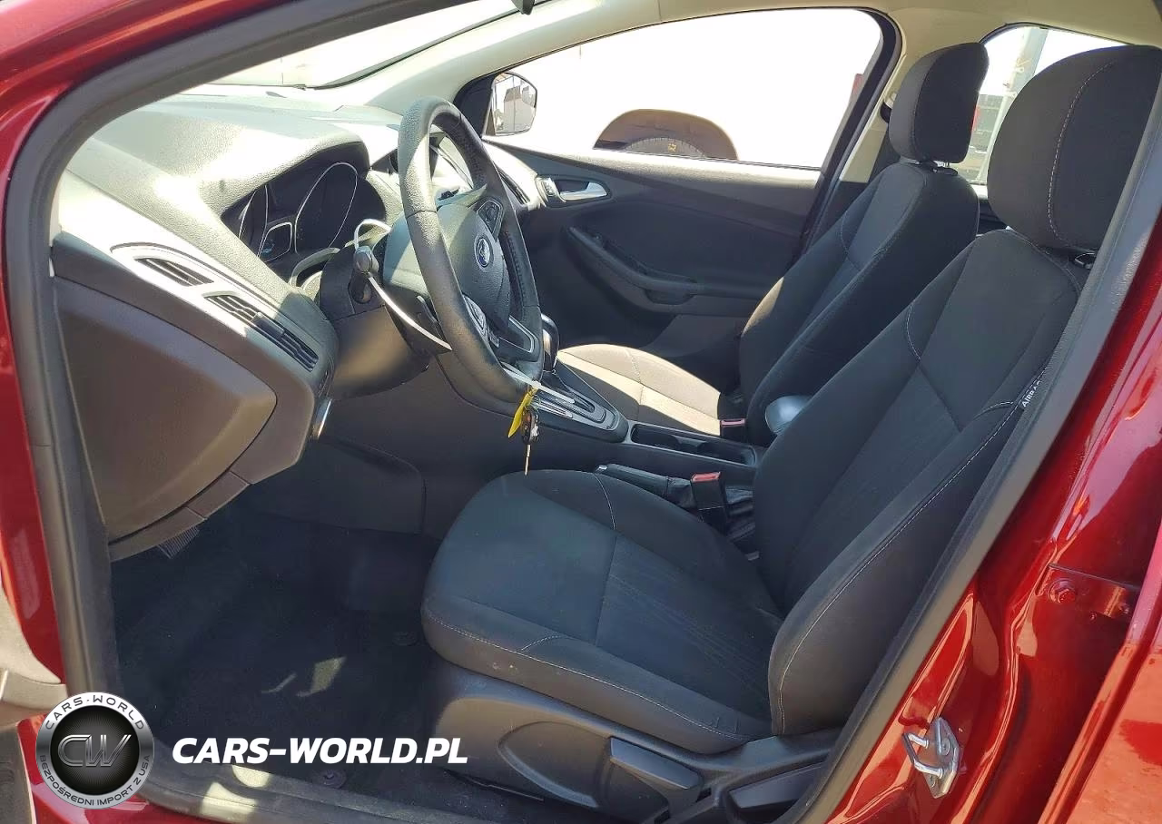 2016 Ford Focus Se VIN:1FADP3F24GL329063 - 7