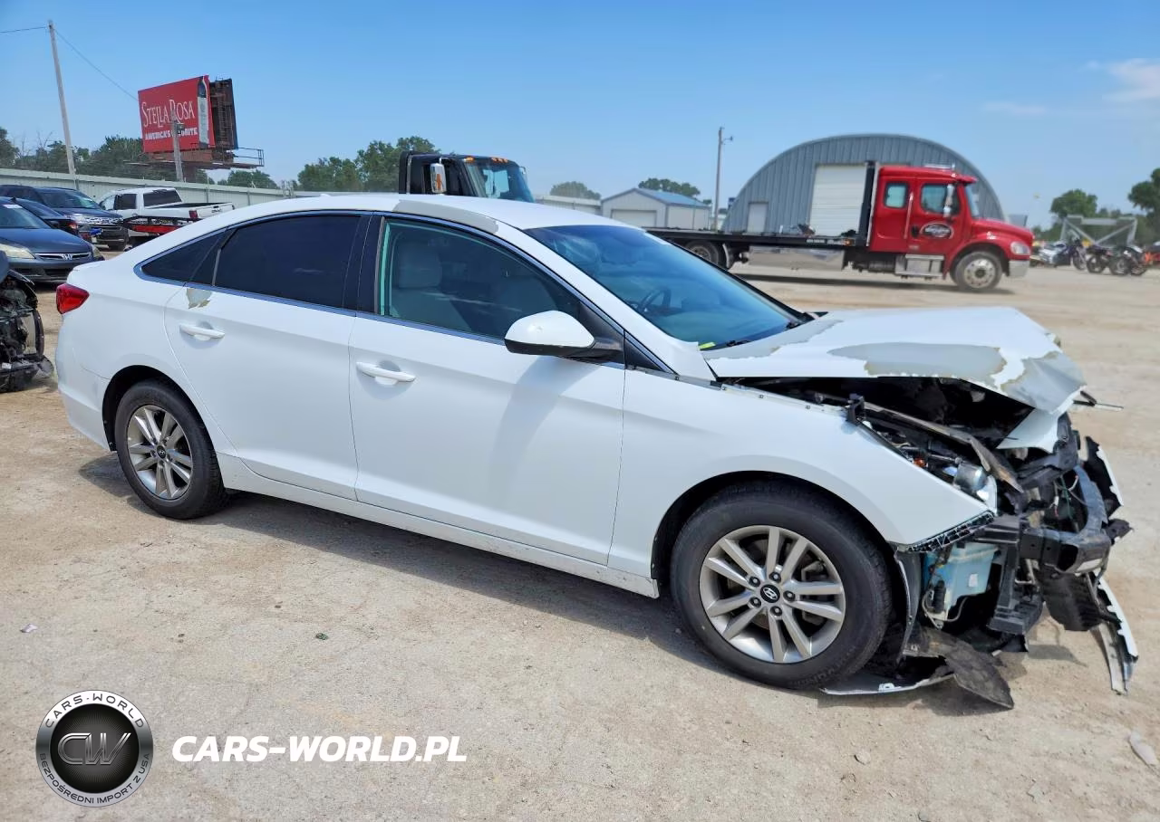 2016 Hyundai Sonata Se VIN:5NPE24AF7GH363516 - 4
