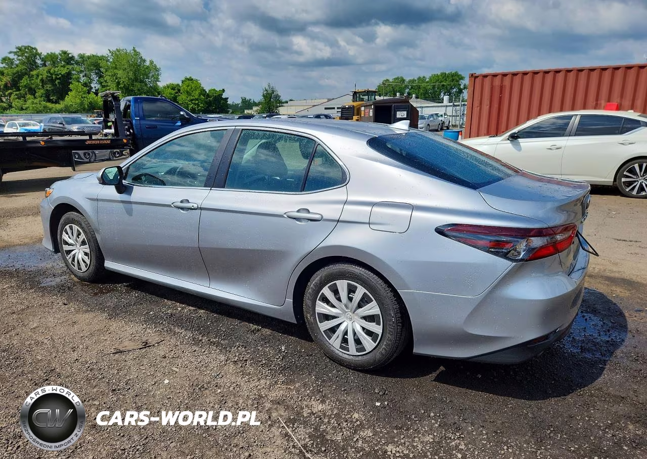2024 Toyota Camry Le VIN:4T1C31AK1RU625339 - 2