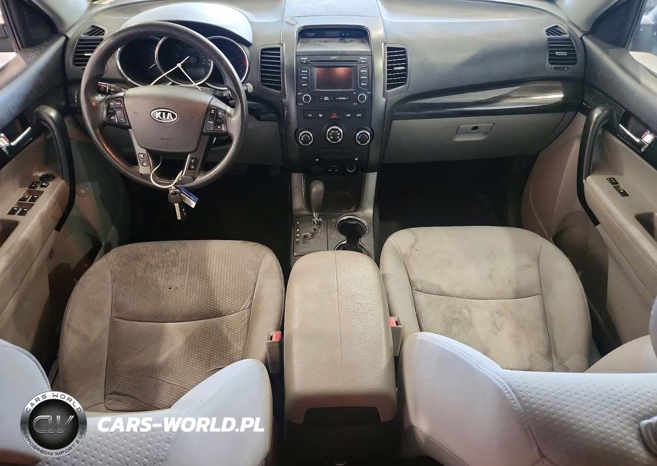 2013 Kia Sorento Lx VIN:5XYKT3A6XDG379903 - 8