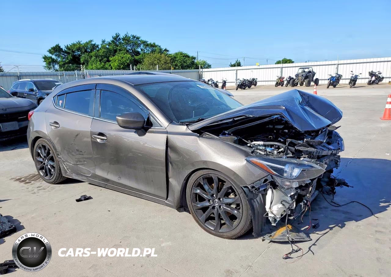 2015 Mazda 3 Touring VIN:JM1BM1L38F1220417 - 4