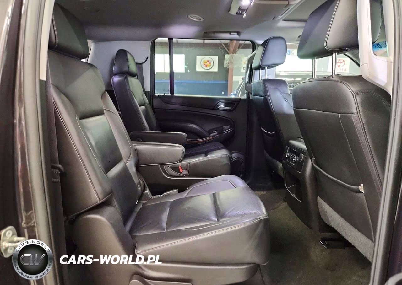 2018 Chevrolet Suburban K1500 Lt VIN:1GNSKHKC8JR111392 - 11