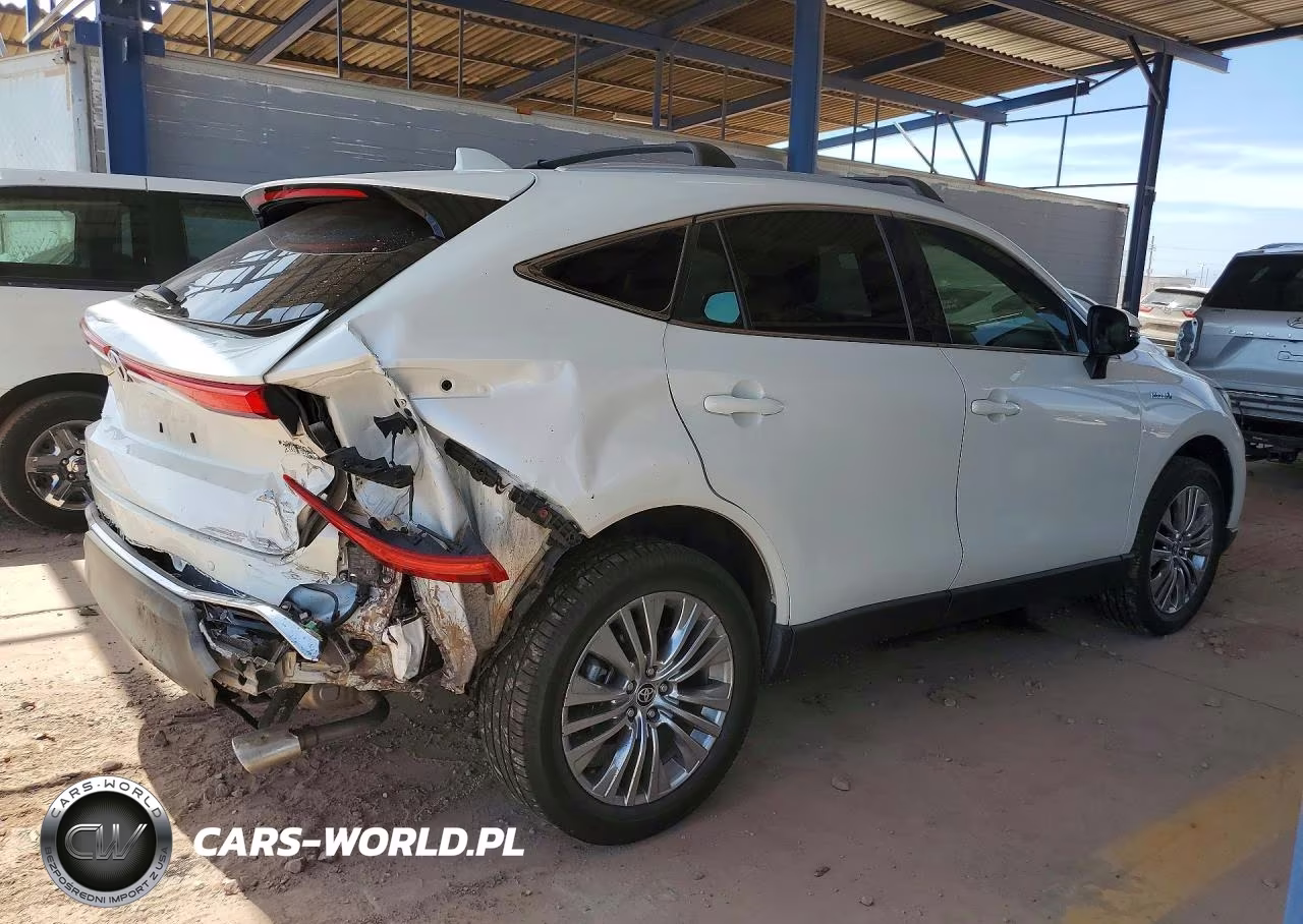 2021 Toyota Venza Xle VIN:JTEAAAAH2MJ013792 - 3