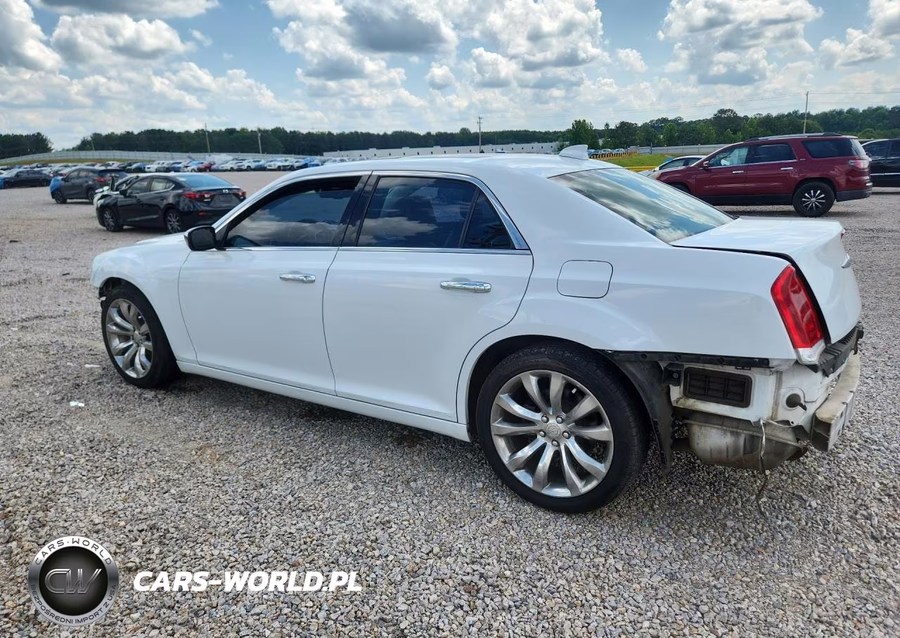 2019 Chry 300 Limited VIN:2C3CCAEG5KH631295 - 2