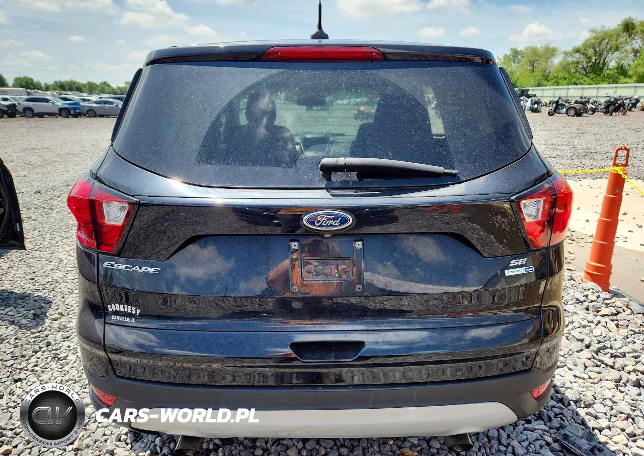 2019 Ford Escape Se VIN:1FMCU9GD3KUA32821 - 6