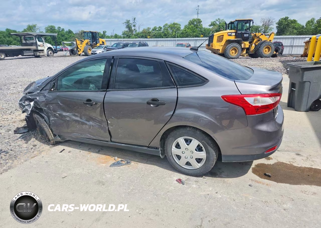2013 Ford Focus S VIN:1FADP3E20DL169776 - 2