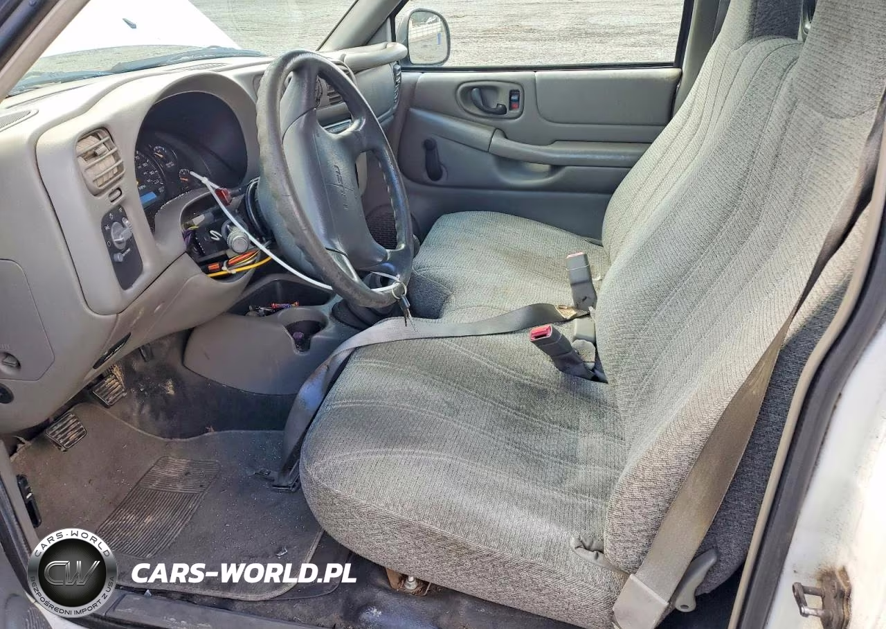 1998 Isuzu Hombre VIN:1GGCS1448W8660435 - 7