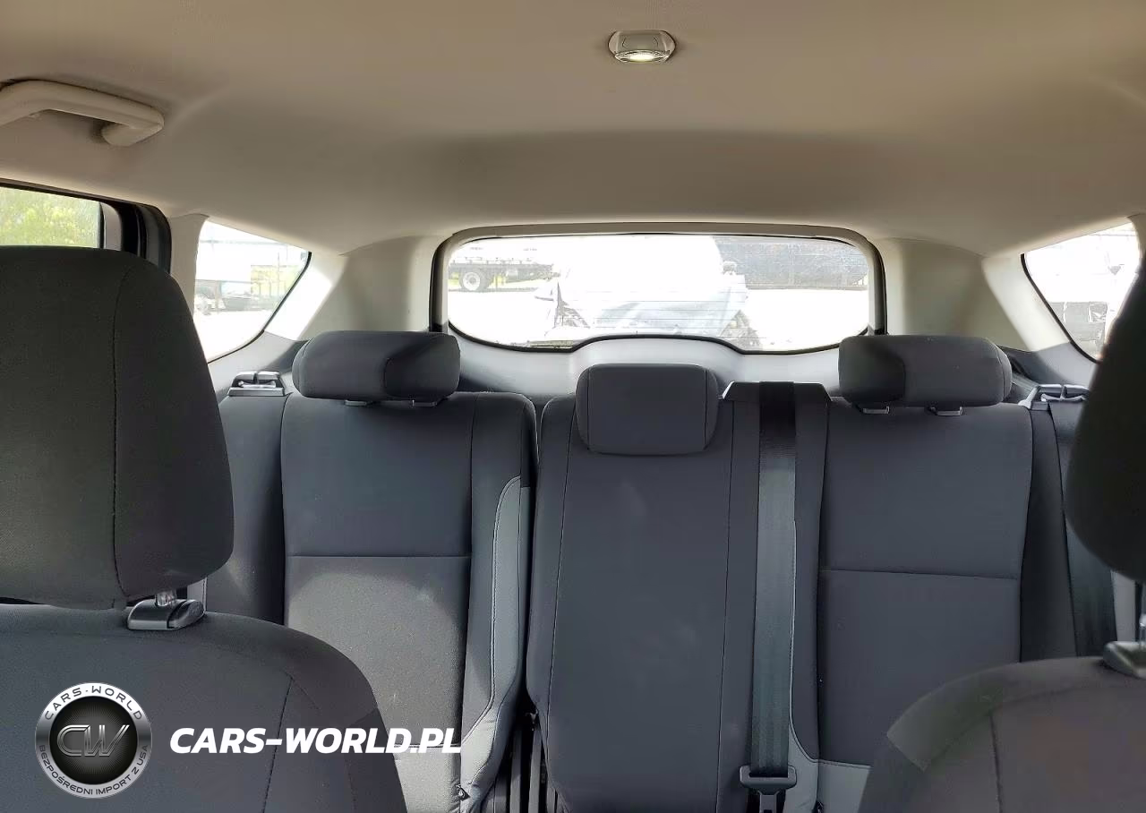 2013 Ford Escape S VIN:1FMCU0F77DUA84897 - 10