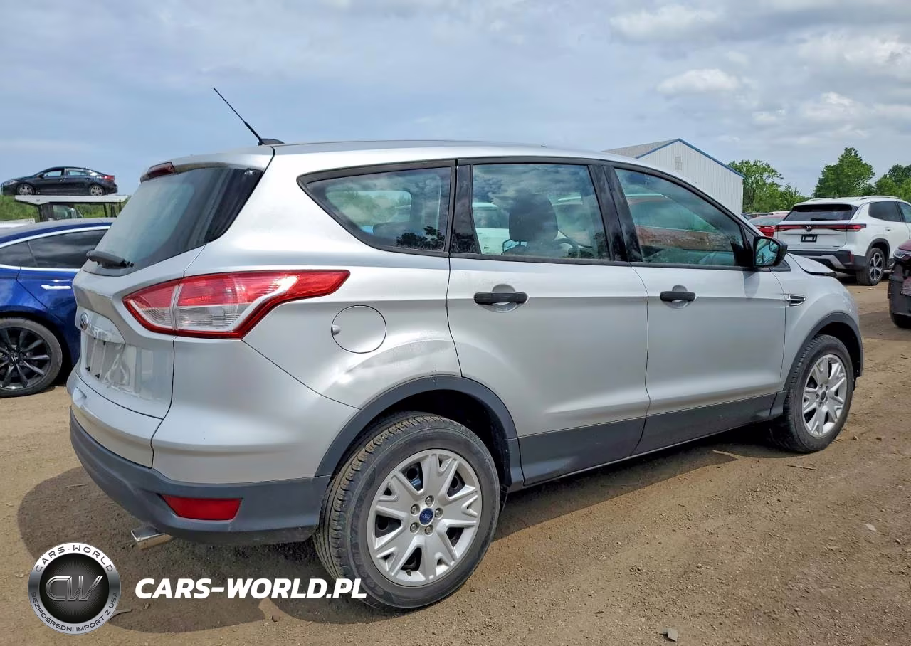 2013 Ford Escape S VIN:1FMCU0F77DUA84897 - 3