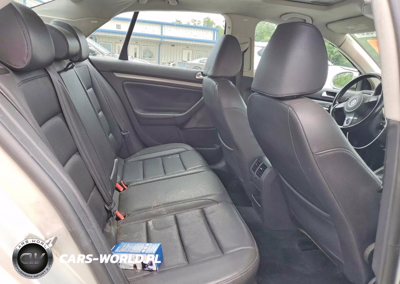 2010 Volkswagen Jetta Se VIN:3VWRZ7AJ4AM159001 - 10