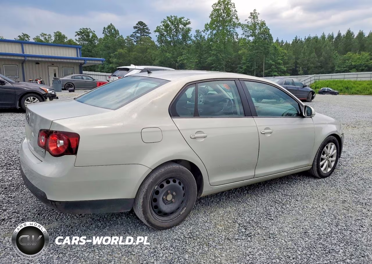 2010 Volkswagen Jetta Se VIN:3VWRZ7AJ4AM159001 - 3