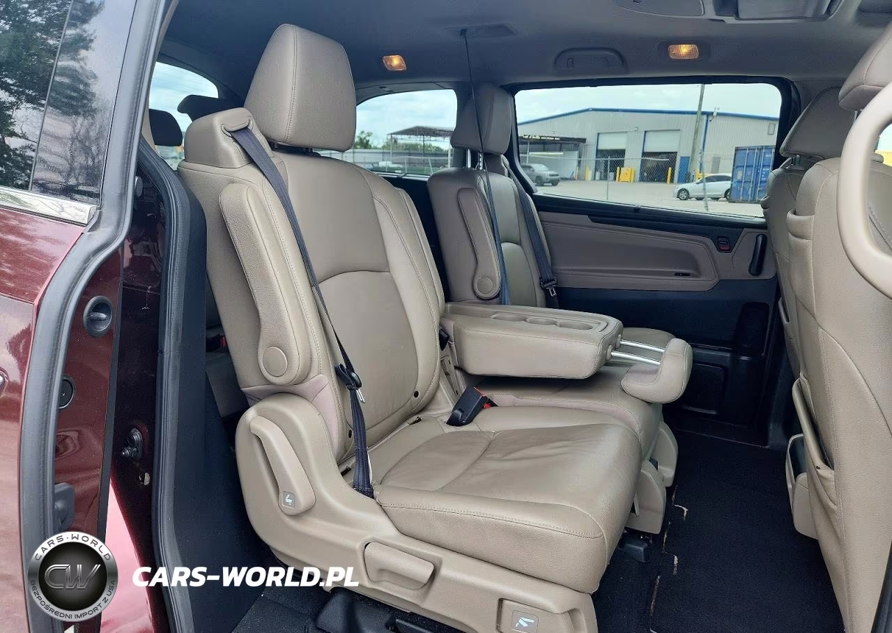 2019 Honda Odyssey Elite VIN:5FNRL6H97KB059975 - 11