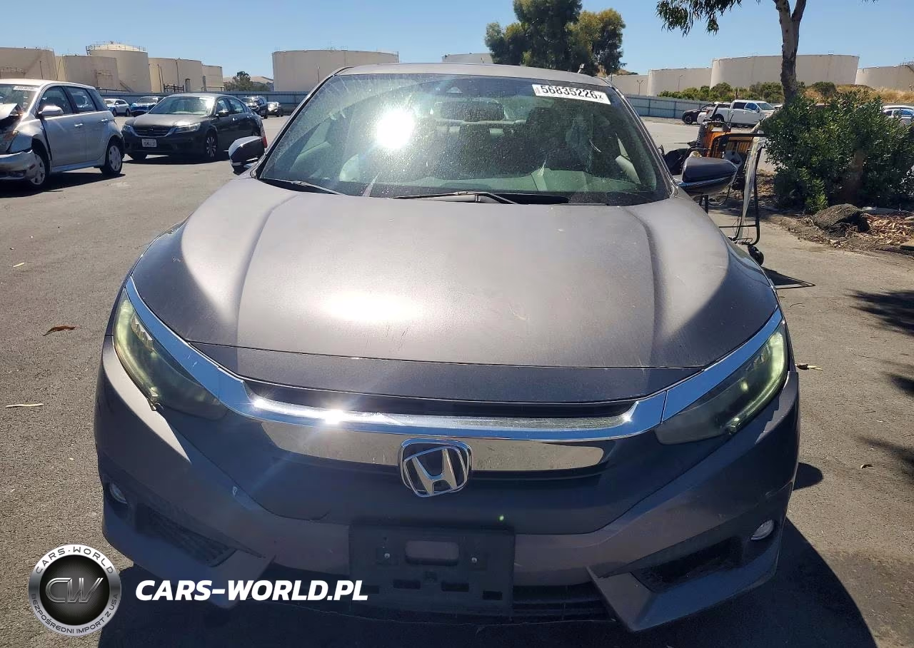2017 Honda Civic Touring VIN:2HGFC3B95HH356371 - 5