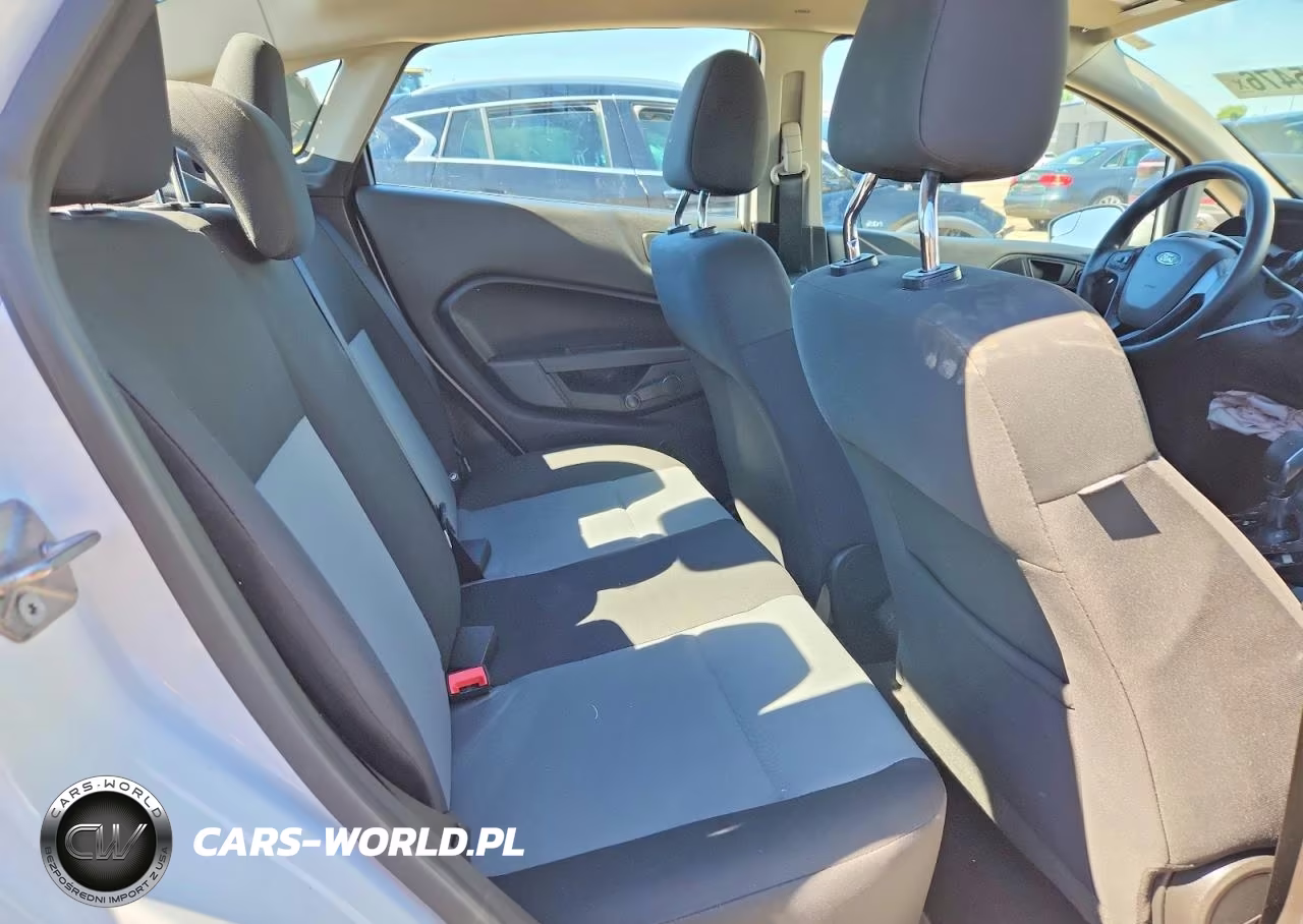 2019 Ford Fiesta S VIN:3FADP4AJ9KM160041 - 10