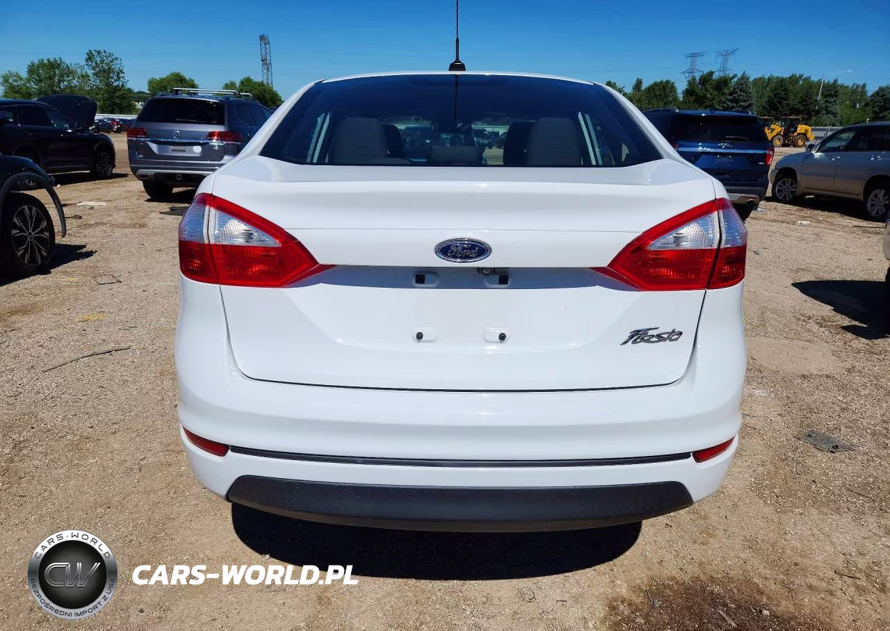 2019 Ford Fiesta S VIN:3FADP4AJ9KM160041 - 6