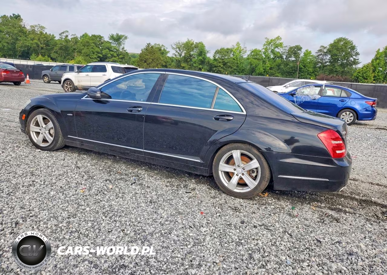 2012 Mercedes-Benz S 550 VIN:WDDNG7DBXCA432069 - 2