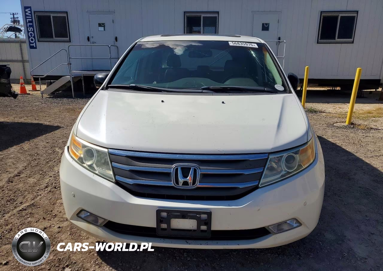 2012 Honda Odyssey Touring VIN:5FNRL5H95CB109333 - 5