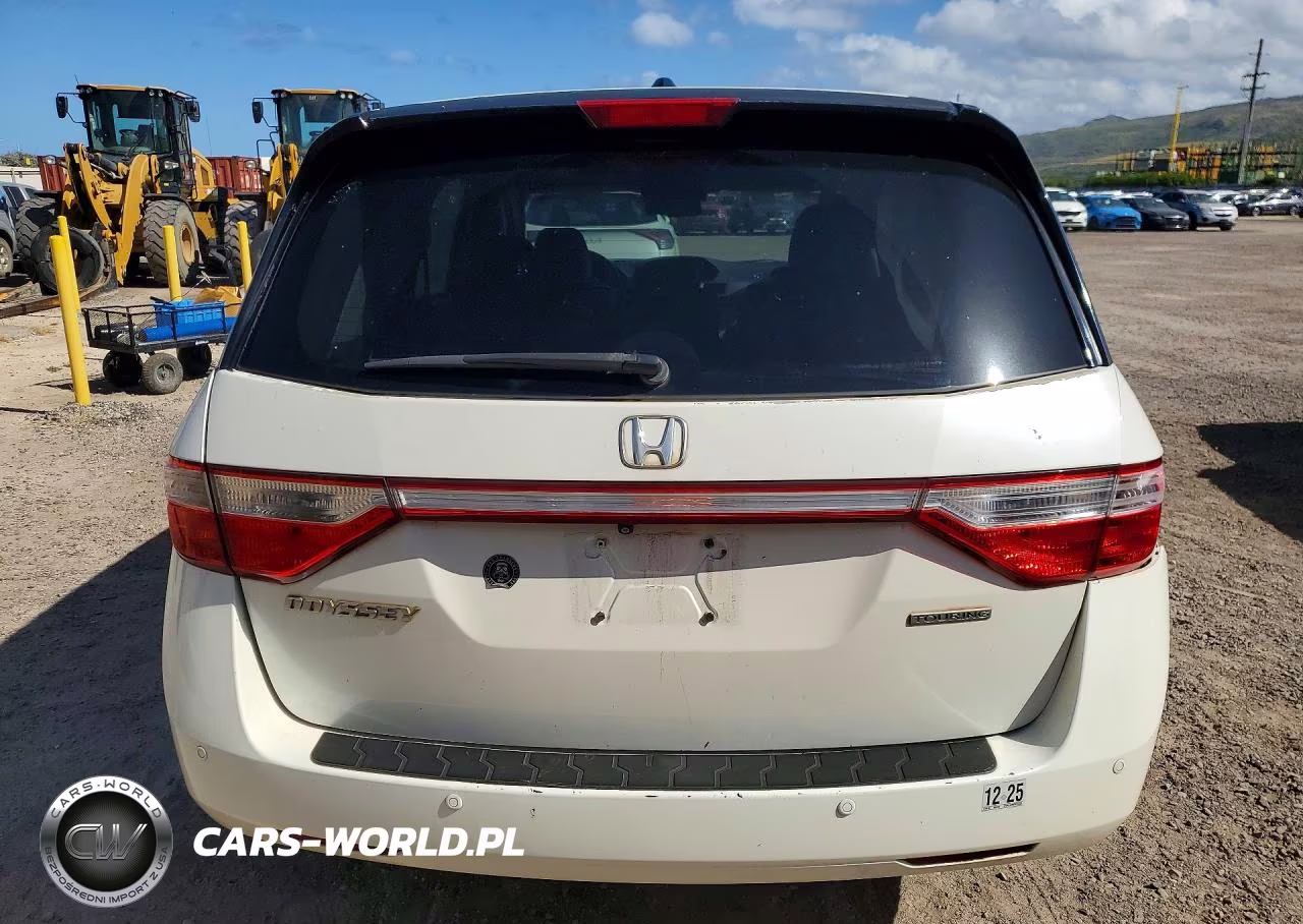 2012 Honda Odyssey Touring VIN:5FNRL5H95CB109333 - 6