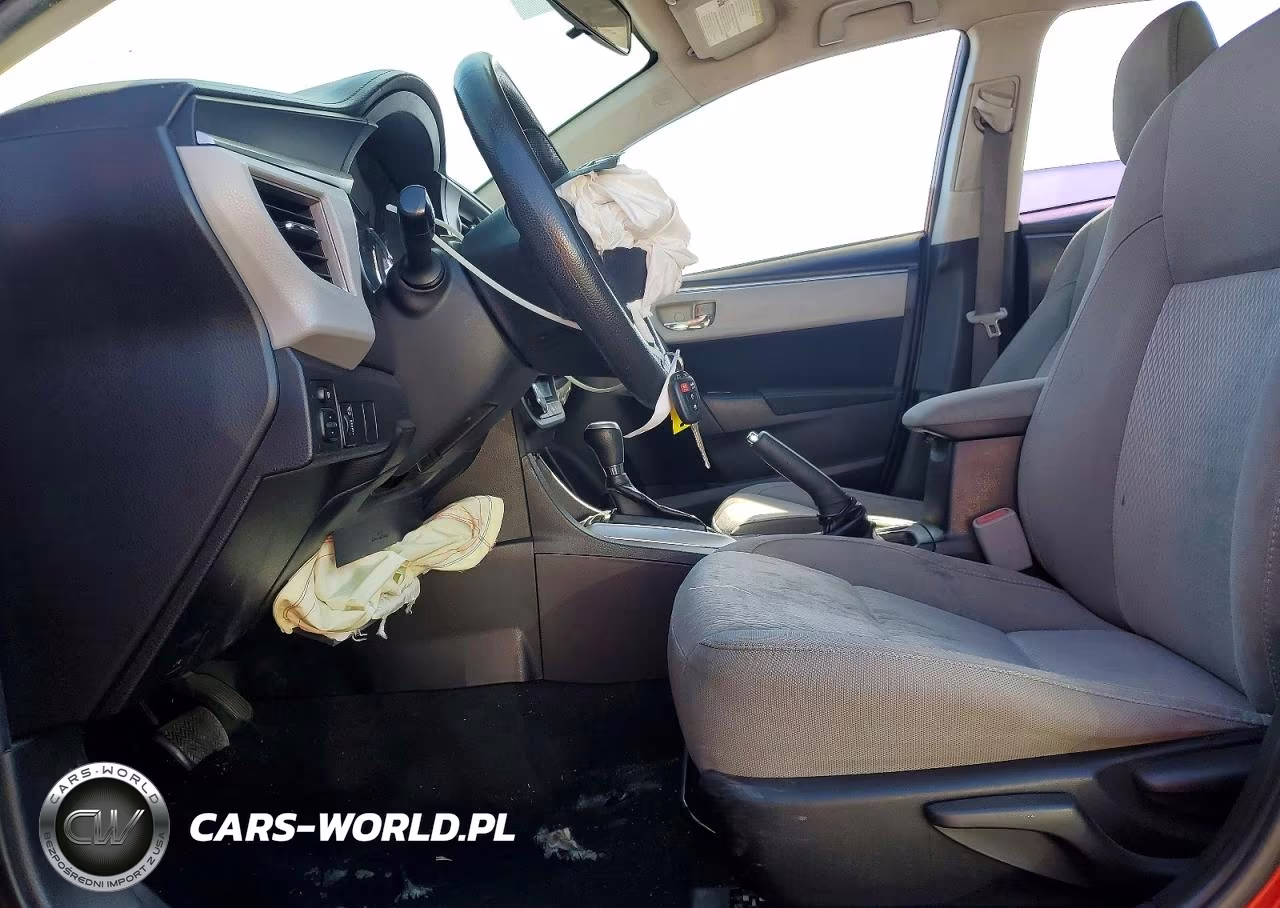 2015 Toyota Corolla Le VIN:5YFBURHE1FP281113 - 7