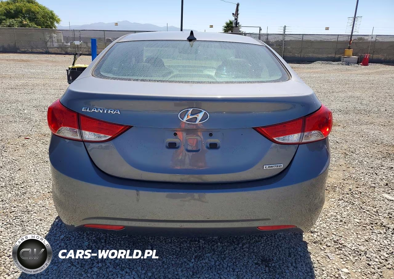 2013 Hyundai Elantra Gls VIN:5NPDH4AE9DH264869 - 6