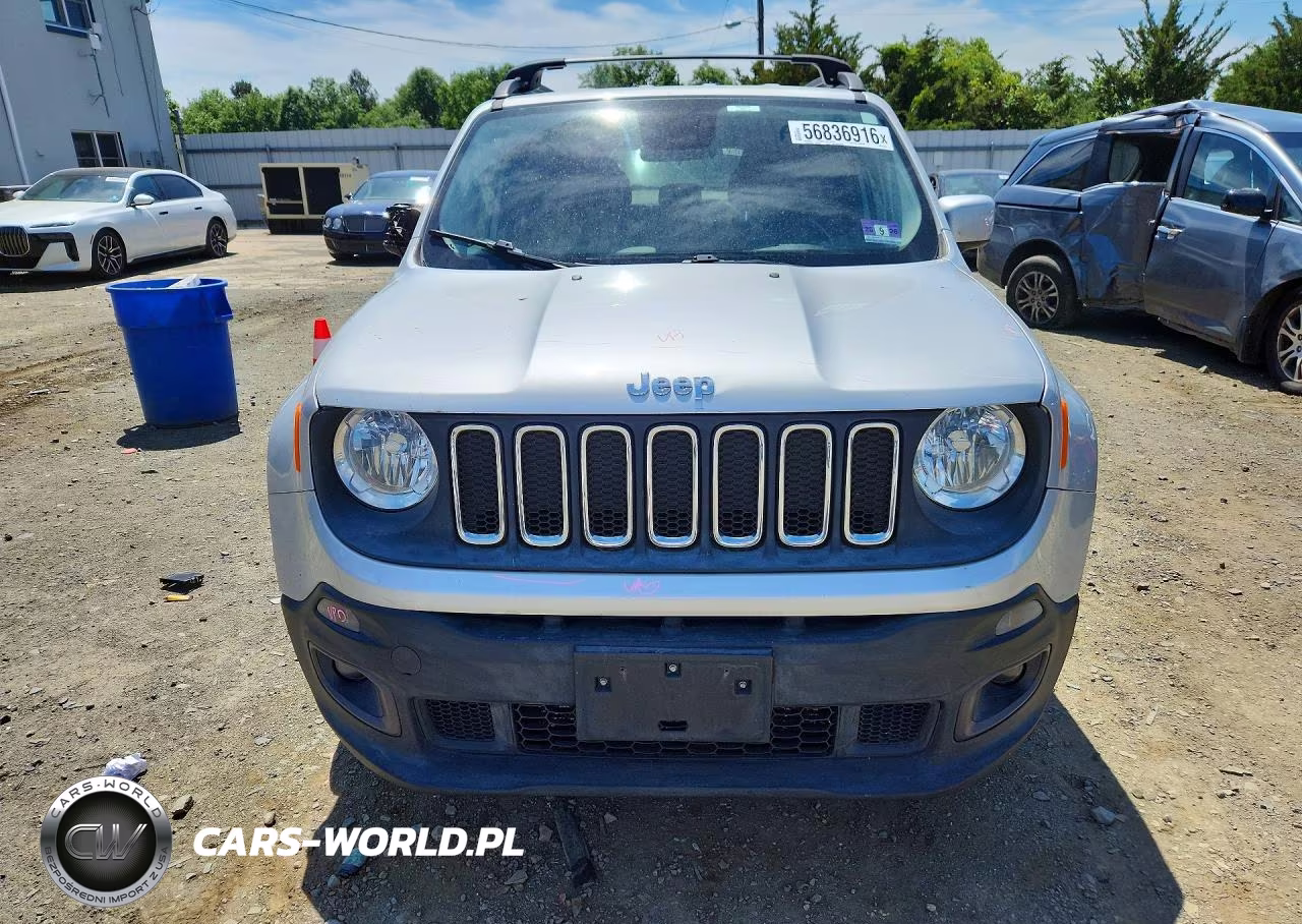 2015 Jeep Renegade Latitude VIN:ZACCJABH2FPB84296 - 5