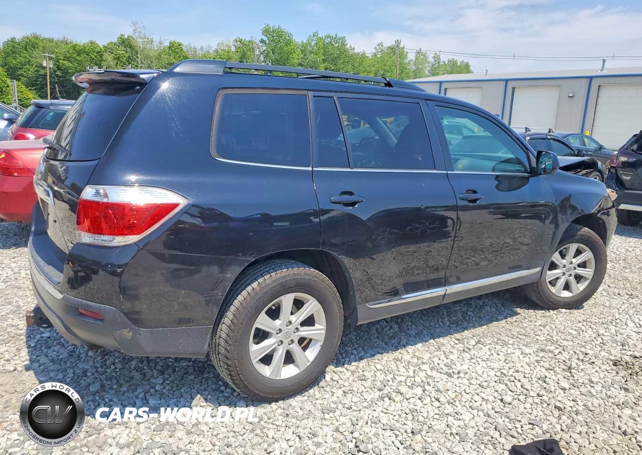 2013 Toyota Highlander Se VIN:5TDBK3EH7DS205935 - 3
