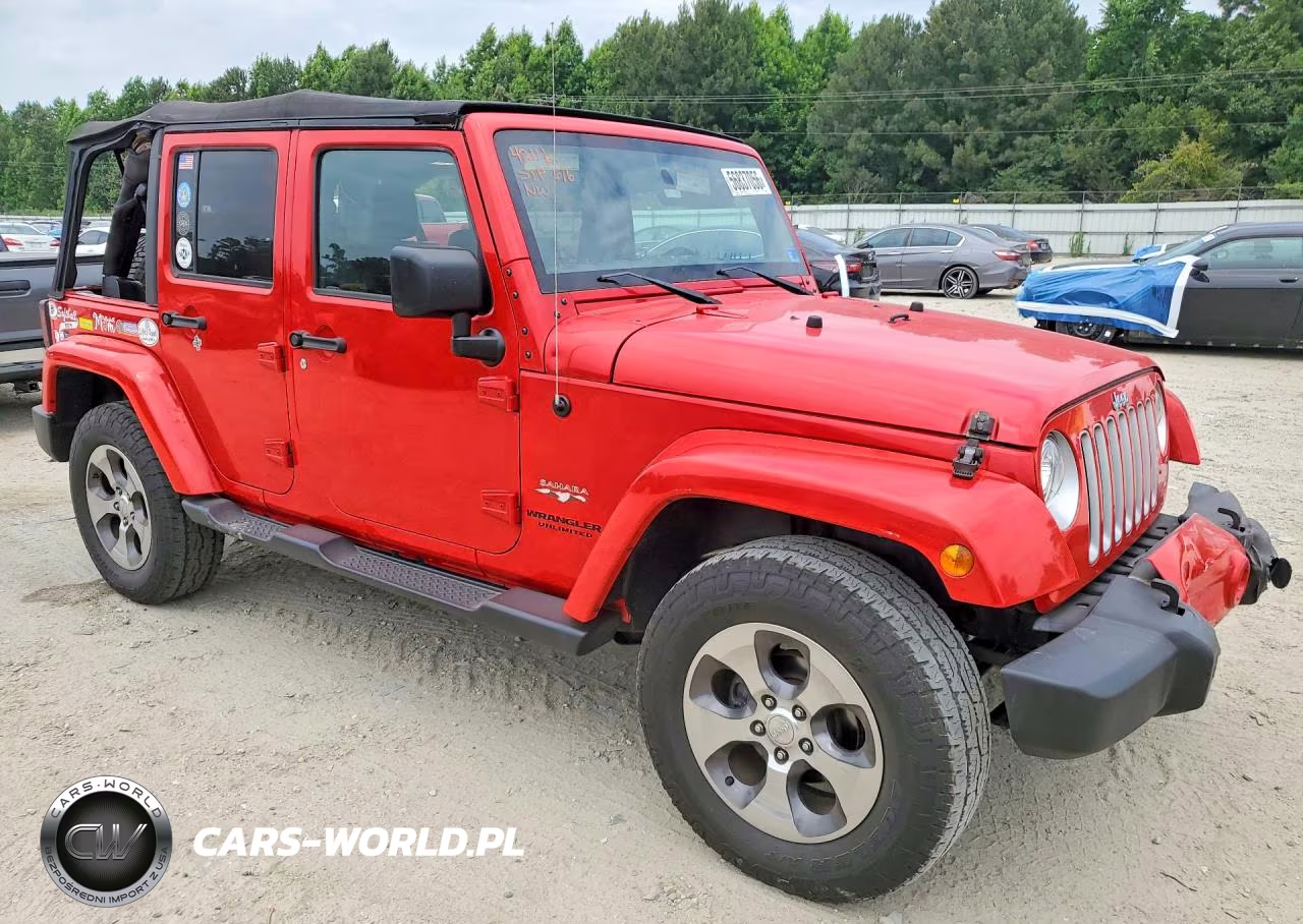 2017 Jeep Wrangler Unlimited Sahara VIN:1C4BJWEG5HL592049 - 4