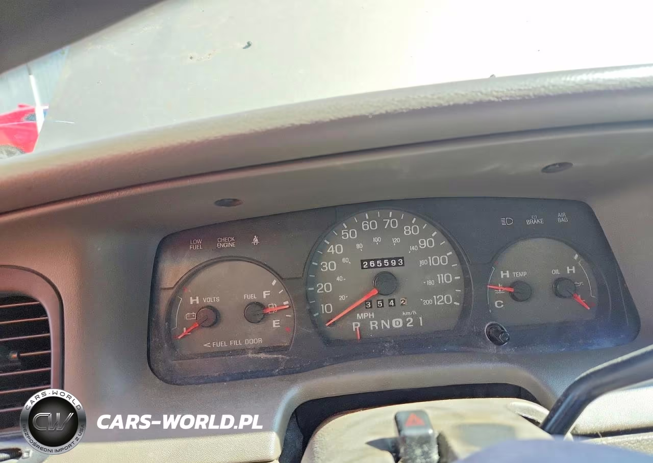 1999 Mercury Grand Marquis Gs VIN:2MEFM74W8XX696817 - 9