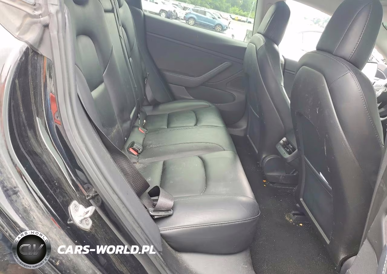 2018 Tesla Model 3 VIN:5YJ3E1EB0JF184938 - 10